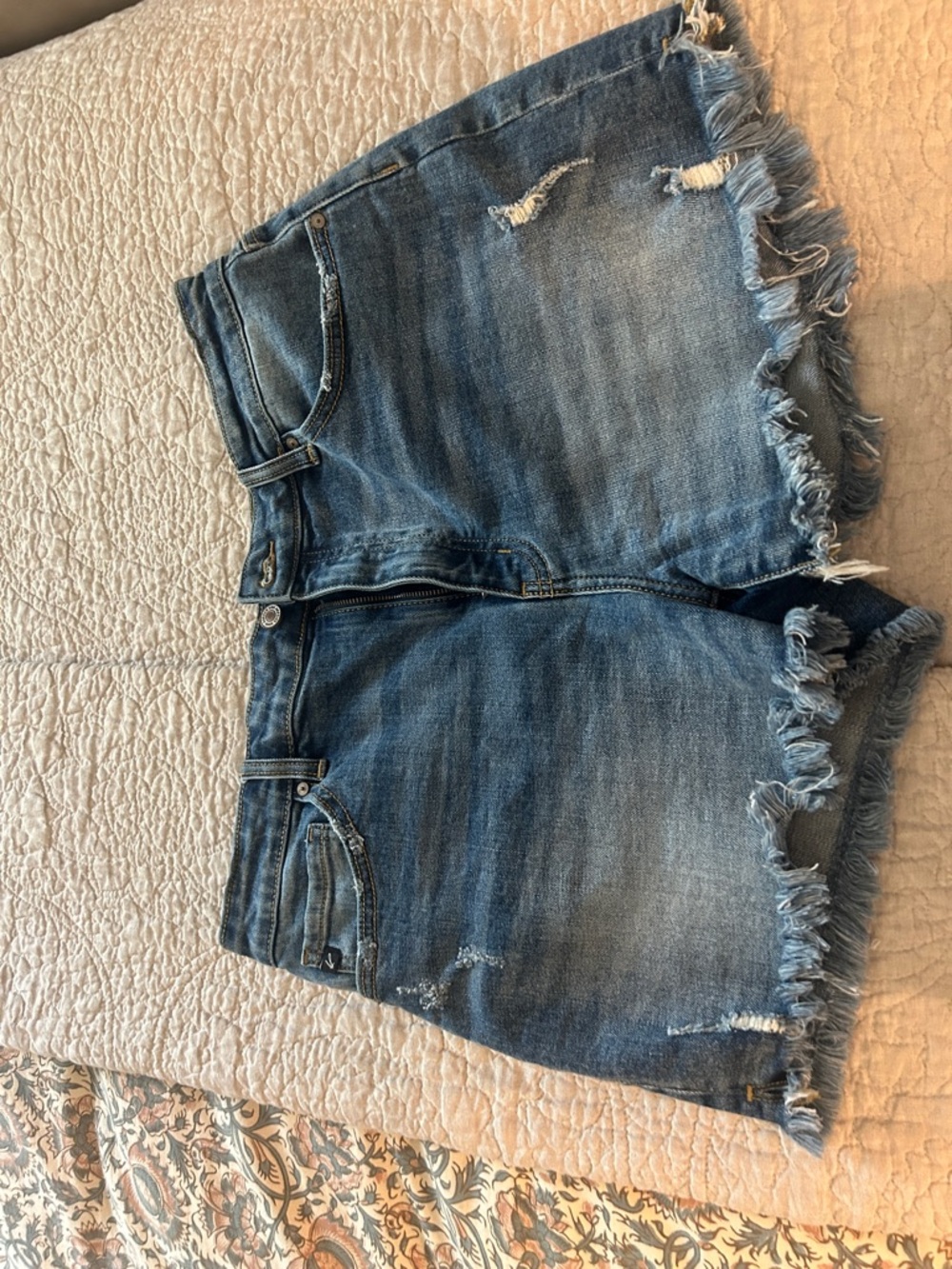 KanCan Distressed Blue Denim Jean Shorts